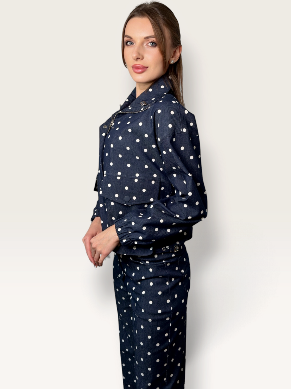 Compleu cu buline bleumarin purtare casual Dahlia